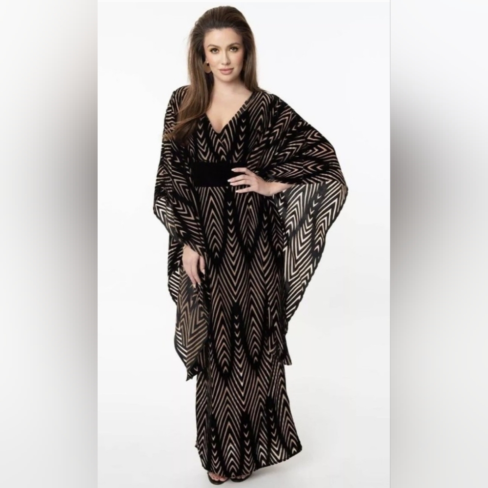Unique Vintage Black and Gold Chevron Dress L NWOT